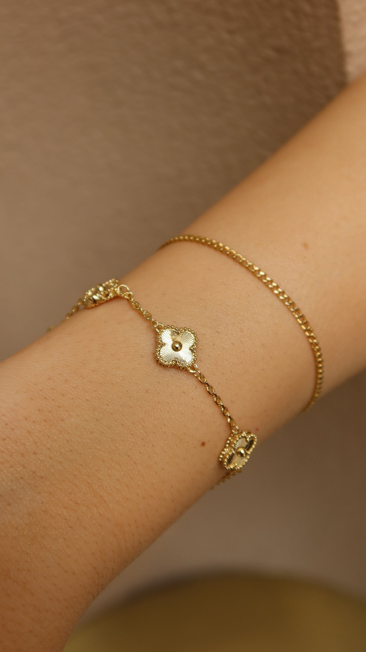 Gold Mini Flower Bracelet