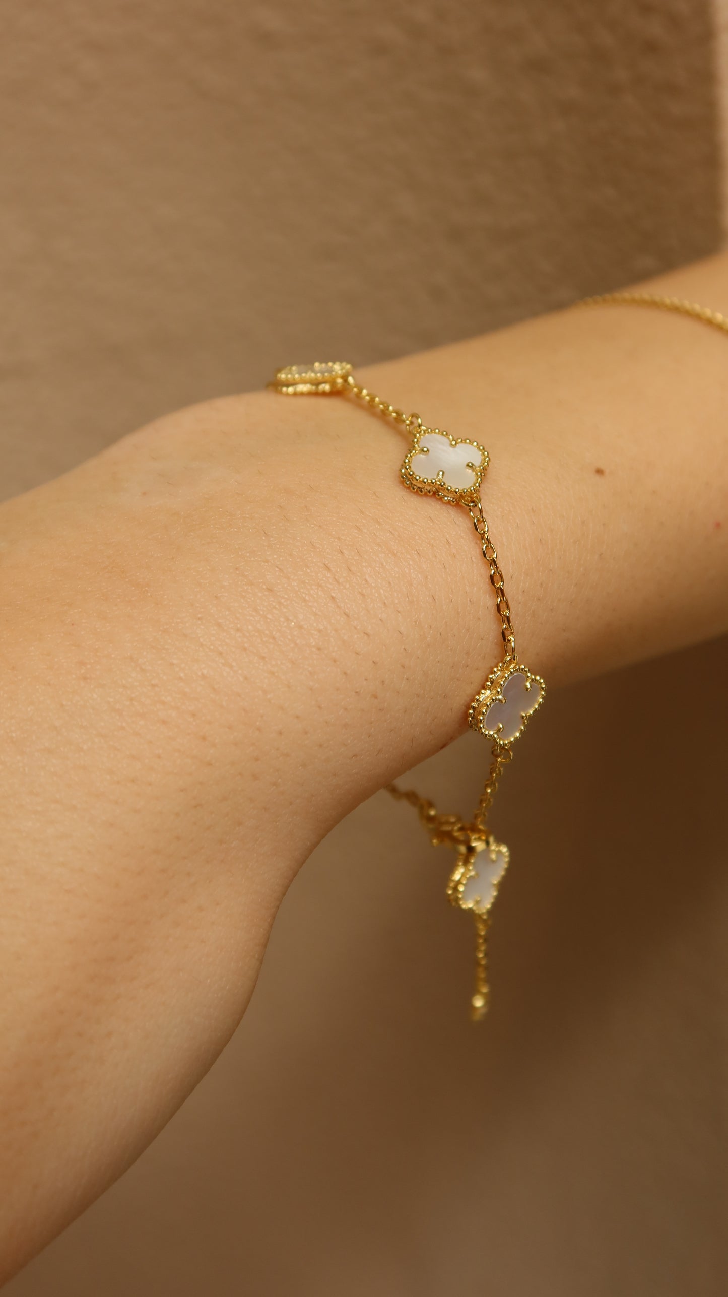 Gold Mini Flower Bracelet