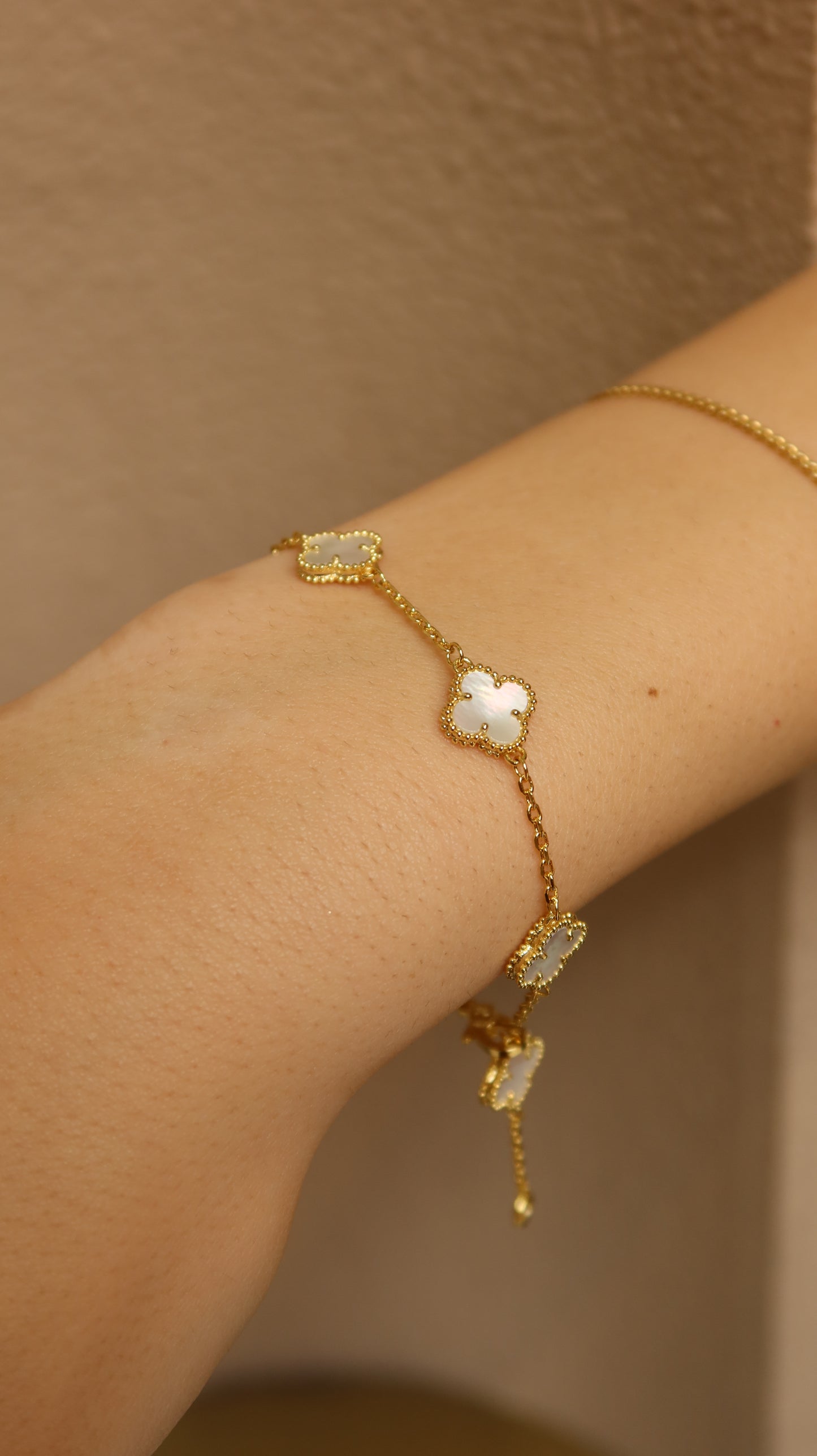 Gold Mini Flower Bracelet