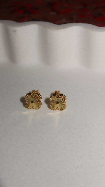 Mini Clover Studs