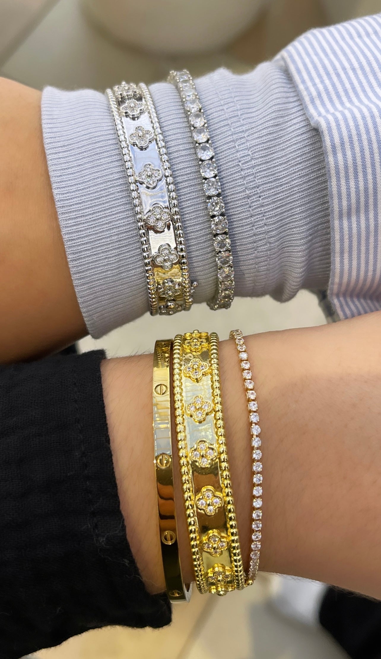 Clover Bangle Set